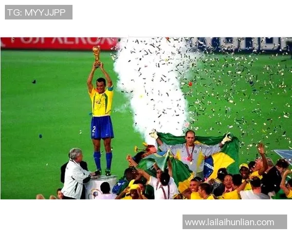 4号足球球衣背后代表的传奇球星与他的辉煌历史